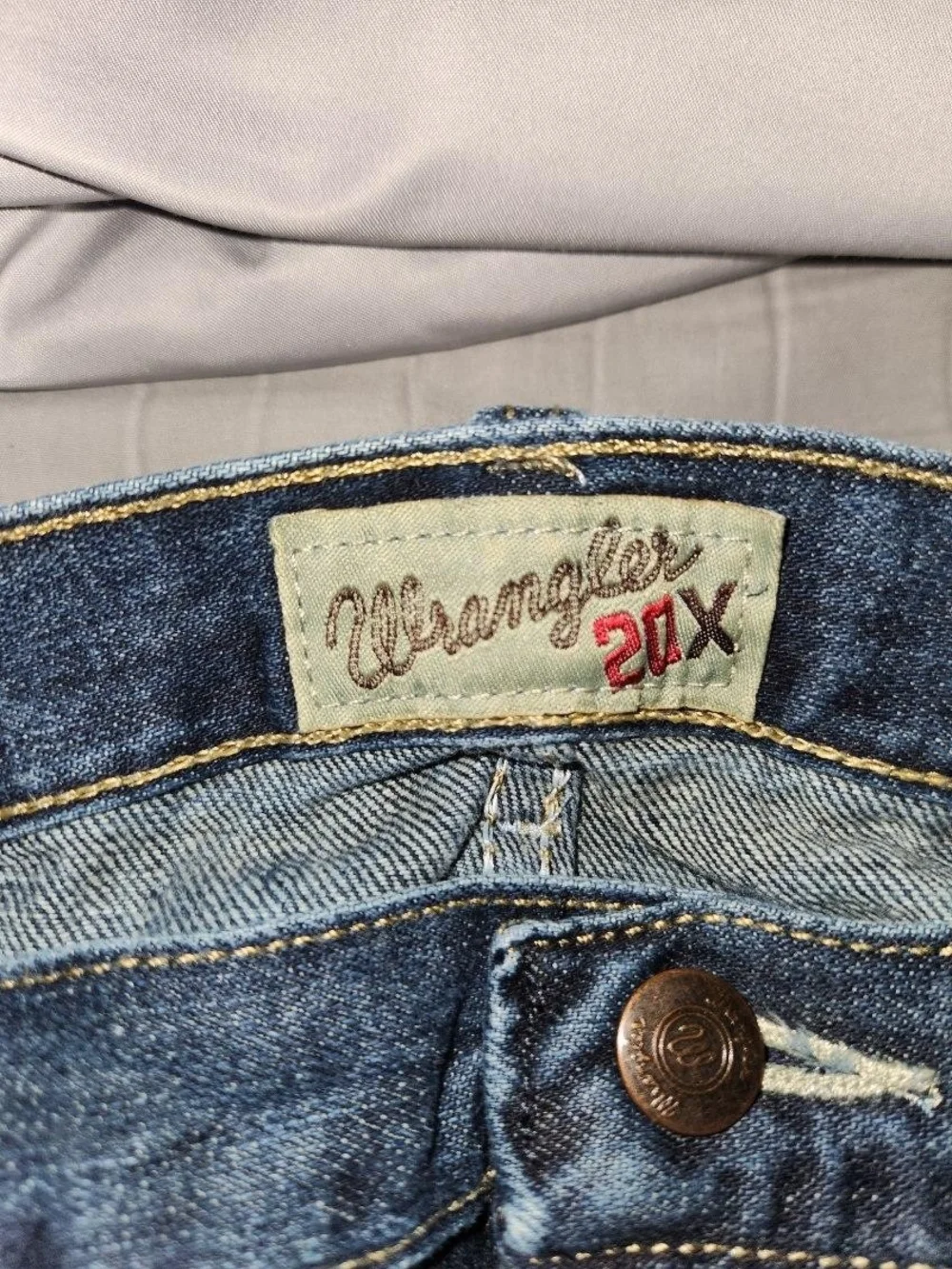 Wrangler 20x  Boot Cut Blue Jeans 38x34